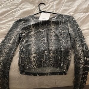 Blogger favorite Zara NWT top